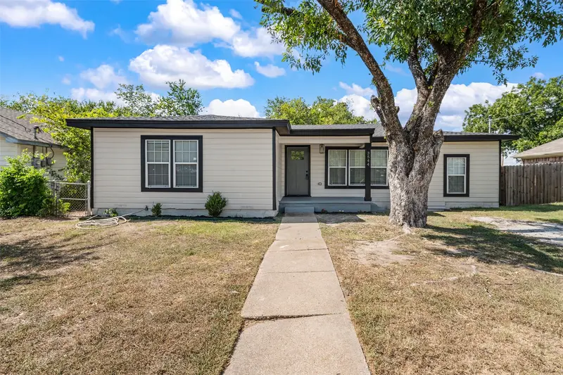 3544 Bluebird Street, Waco