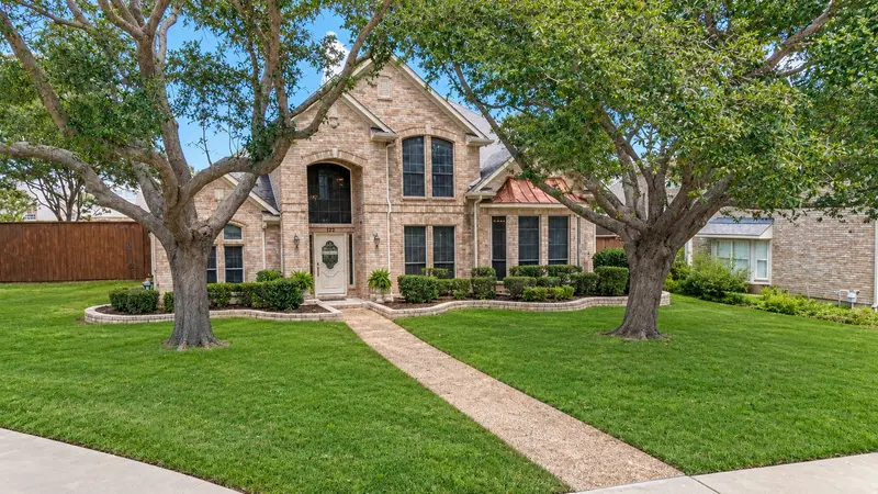 122 Ridgewood Drive, Coppell