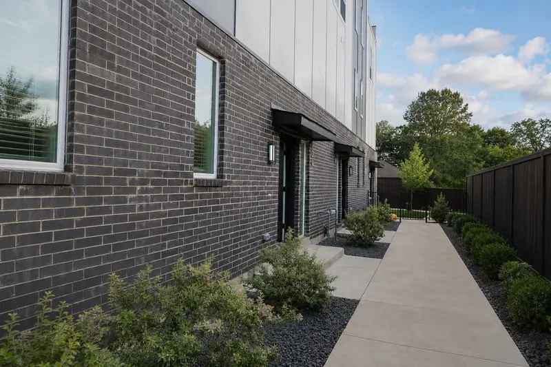 7207 Mohawk Drive, Dallas