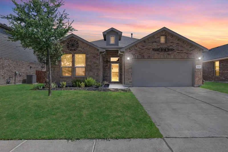 1402 Pleasanton Road, Cleburne