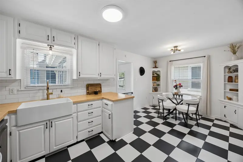 3290 Olive Place, Fort Worth
