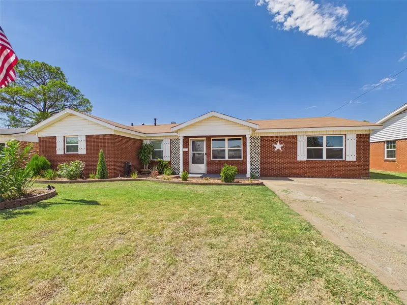 4110 Lenore Drive, Wichita Falls