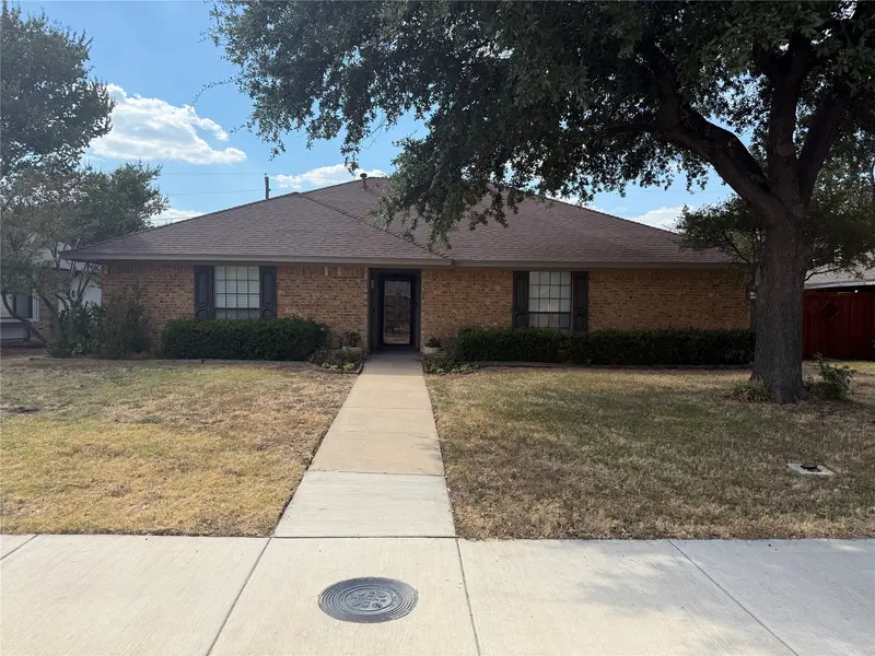 17623 Medina Drive, Dallas