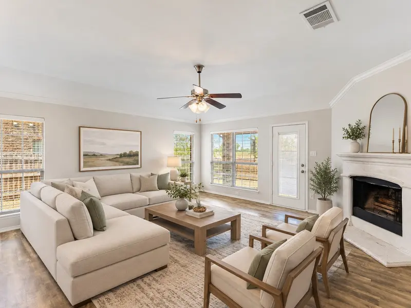 113 Holly Street, Waxahachie