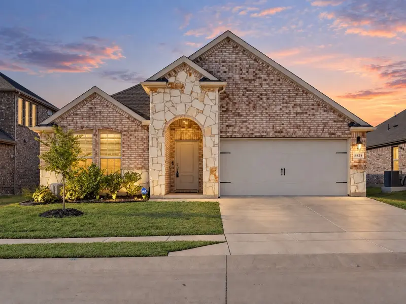 9824 Tin Star Street, Aubrey