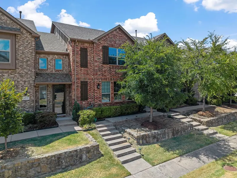 1012 Foxglove Drive, Carrollton