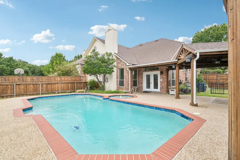 7410 Silverthorn Drive, Rowlett