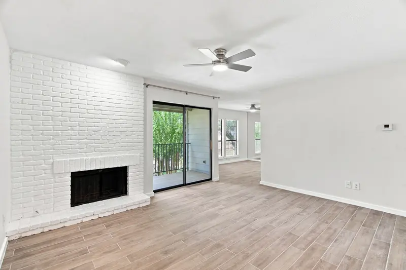 15151 Berry Trail, Dallas