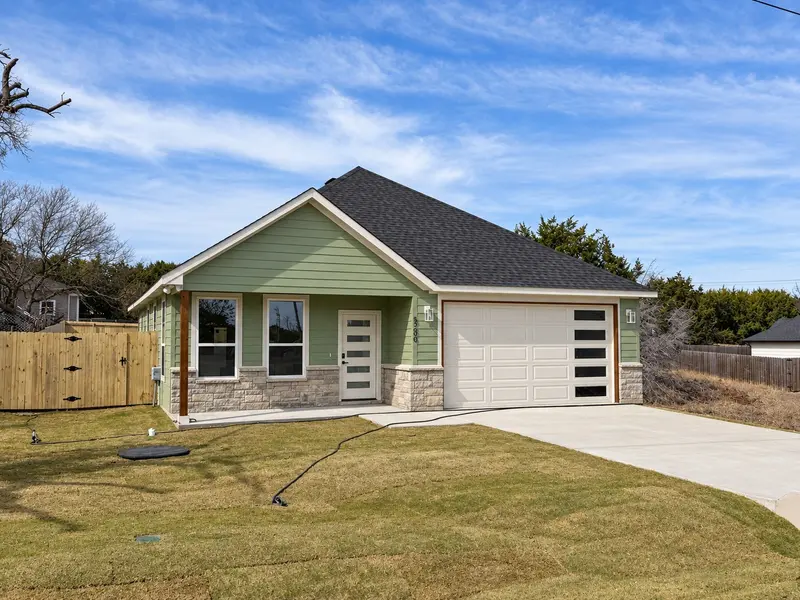 5206 Stoneridge Drive, Granbury