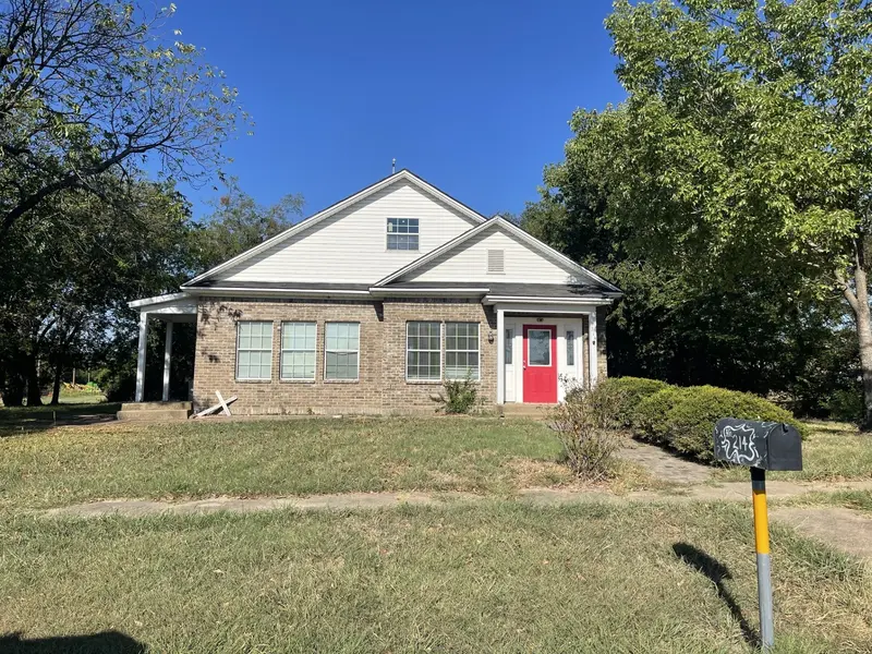 214 S 4th, Wills Point