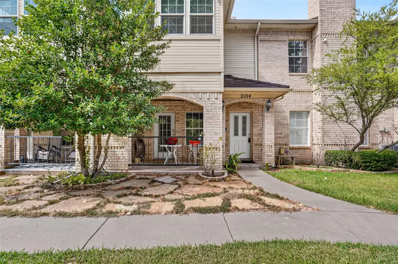 2104 Lakeforest Drive, Weatherford