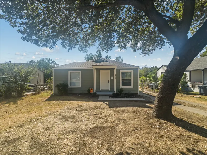 4212 Mccart Avenue, Fort Worth