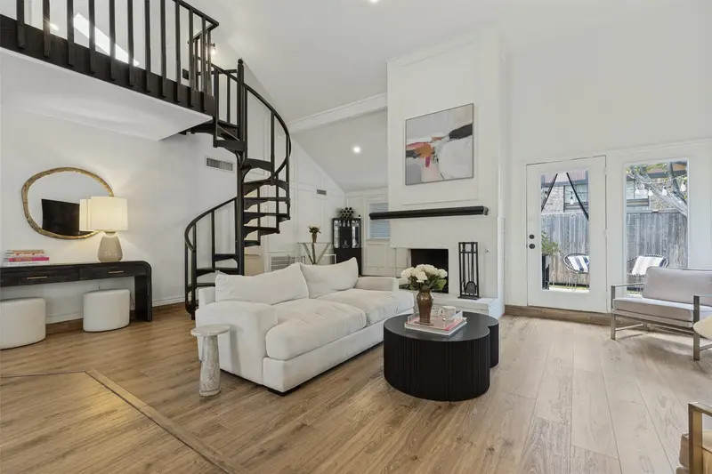 3207 Basil Court, Dallas