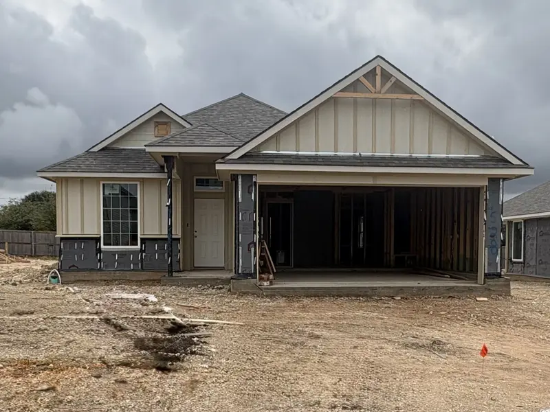 11528 Themis Court, Lorena