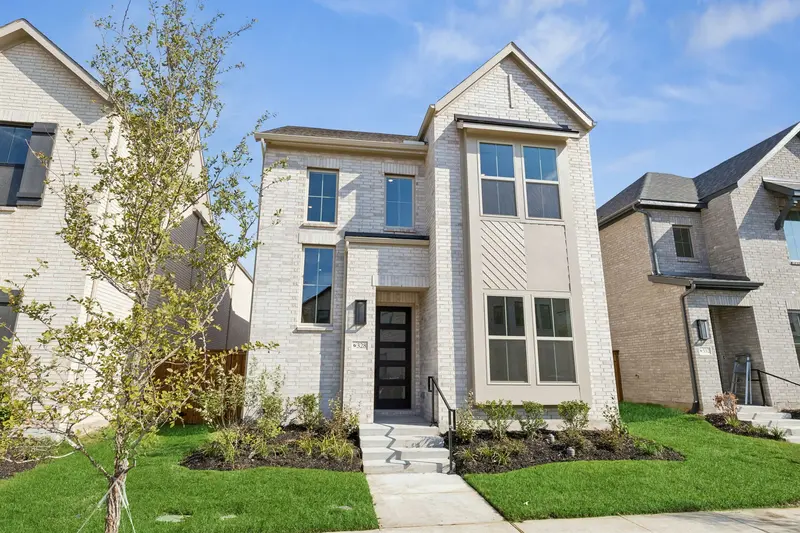 328 Walker Parkway, Celina
