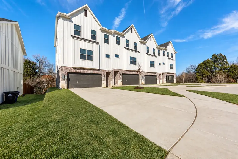 6430 Mason Court, Dallas