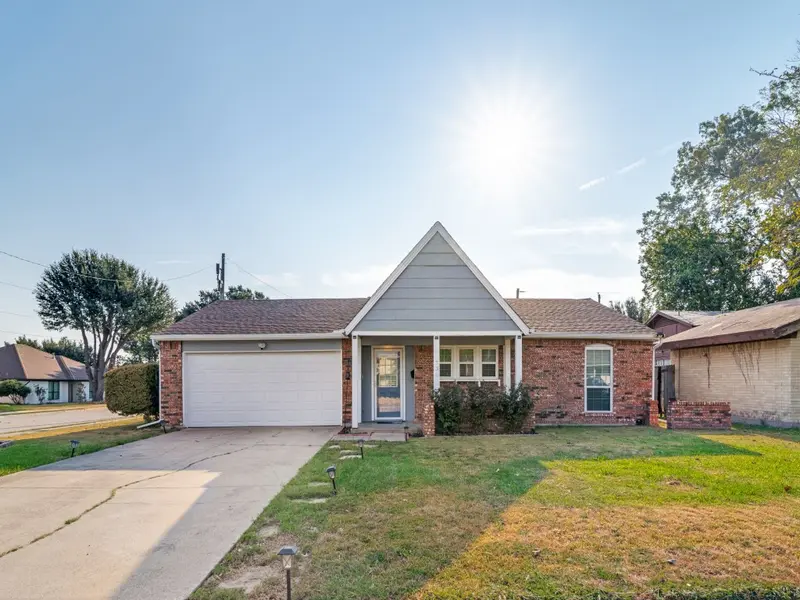 736 Melinda Drive, Mesquite