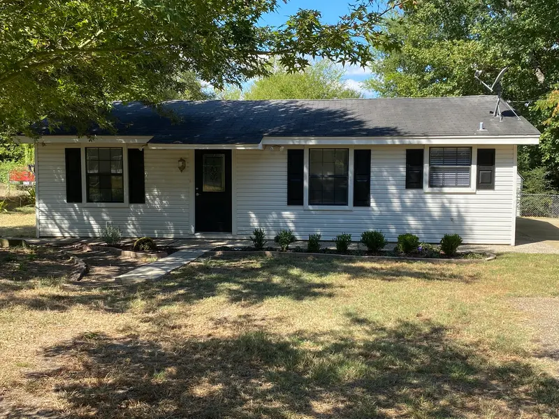 1411 Aars Street, Longview