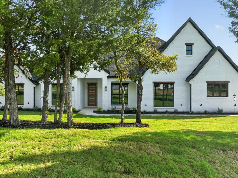 441 Silo Court, Waxahachie