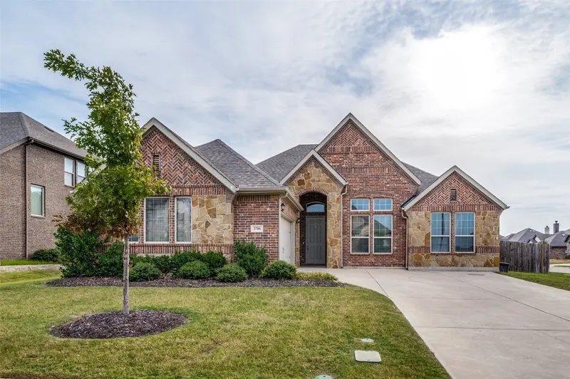 3706 Ranchers Ridge, Krum