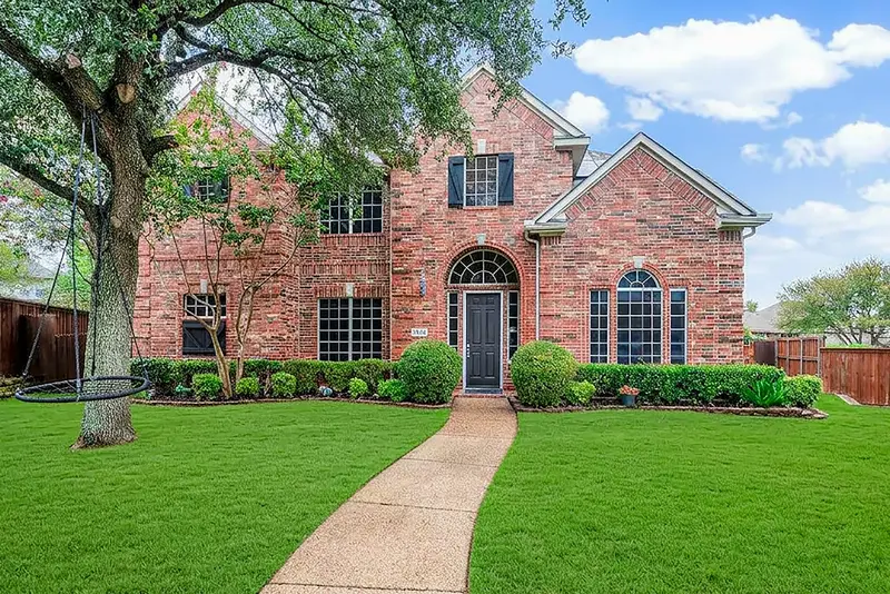 4433 Creekbend Circle, Richardson