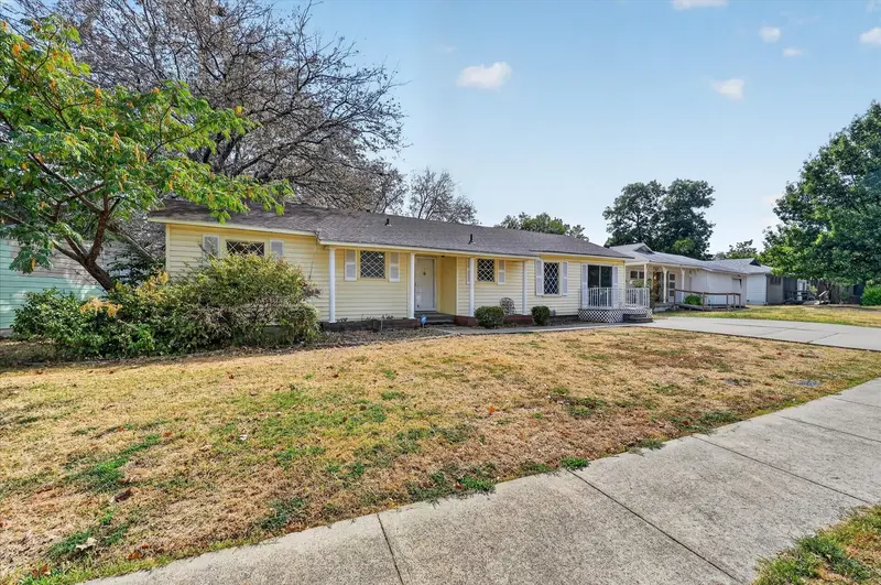 5008 Monna Street, Haltom City