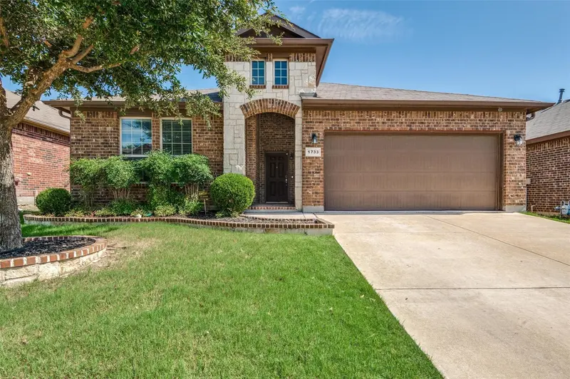 1733 Kachina Lodge Road, Fort Worth