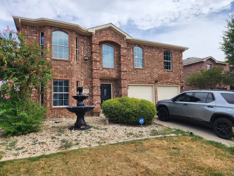 8220 Three Bars Drive, Fort Worth