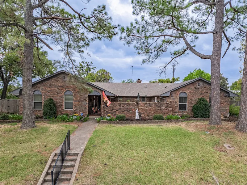 2702 Tracey Street, Denison