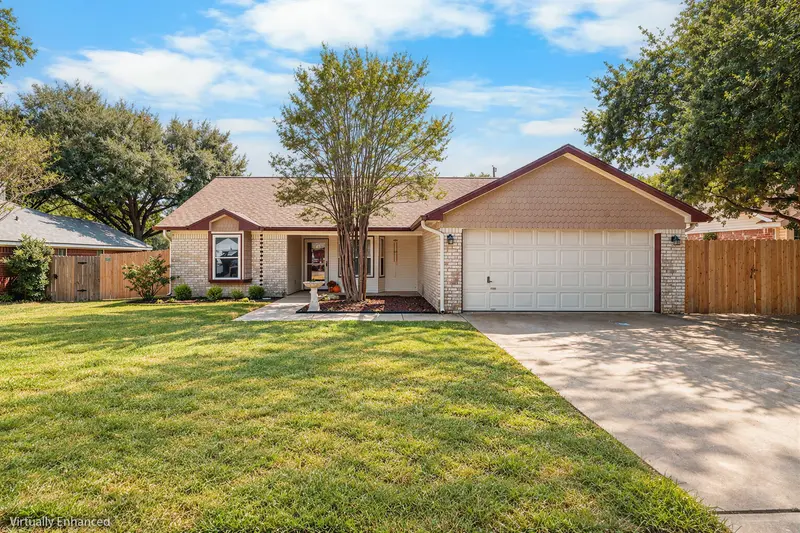 10712 Apache Drive, Waco