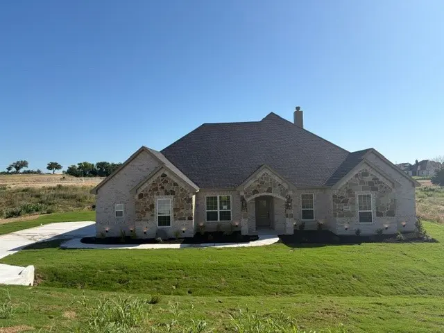 1043 Deer Island Court, Azle