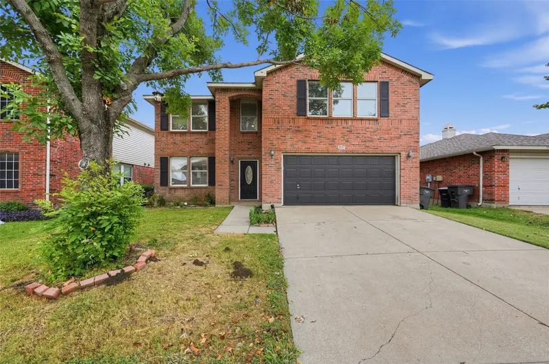 1857 Lariat Drive, Fort Worth