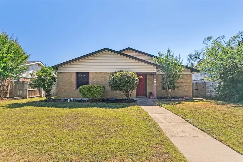 5076 Avery Lane, The Colony