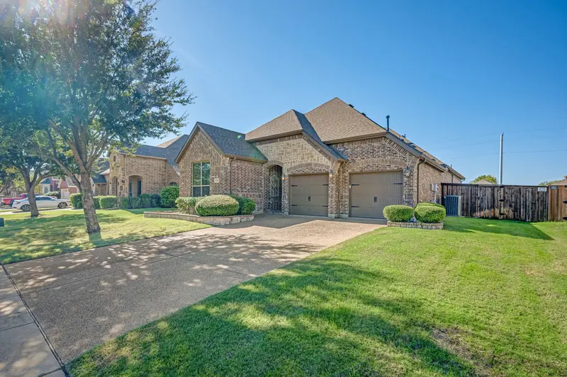 514 Madrone Trail, Forney