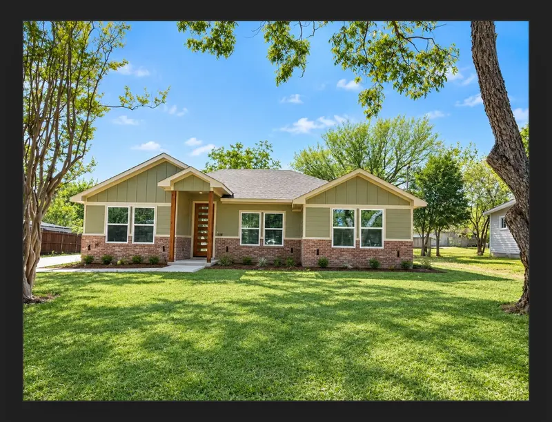 610 S 28th Street, Corsicana
