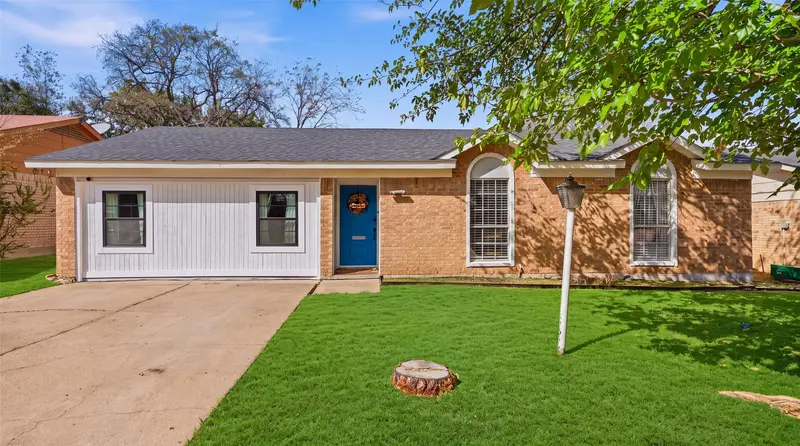 1602 Pisces Street, Grand Prairie
