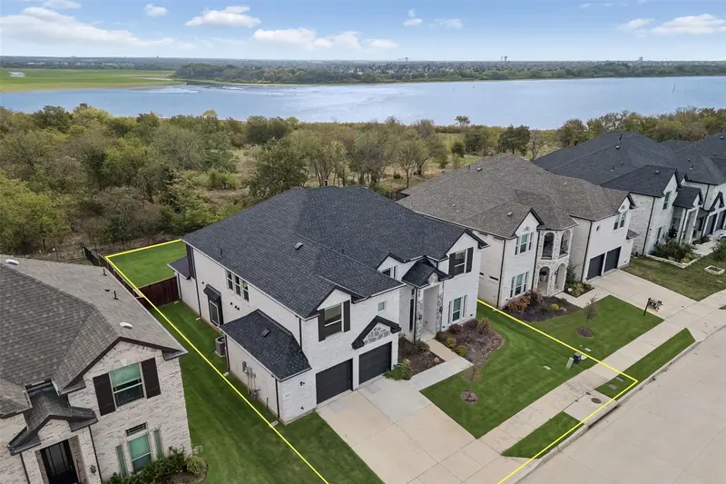 1817 Ordonez Drive, Little Elm