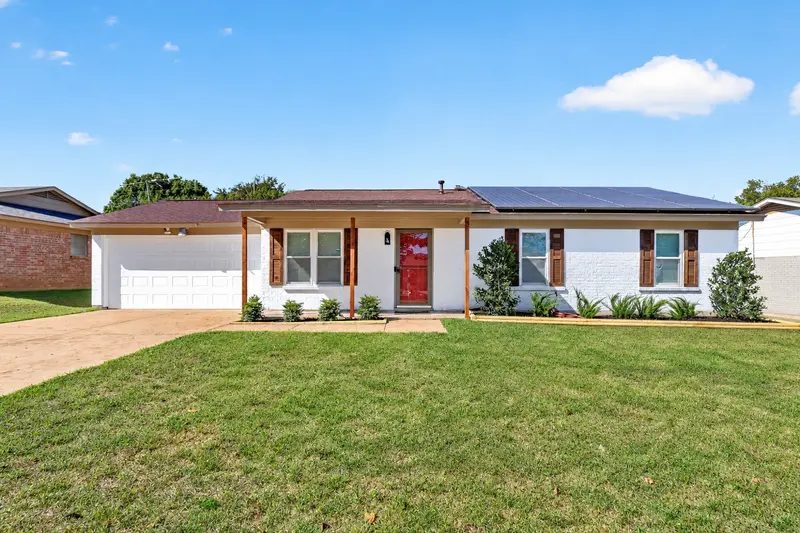 237 E Malone Avenue, Crowley