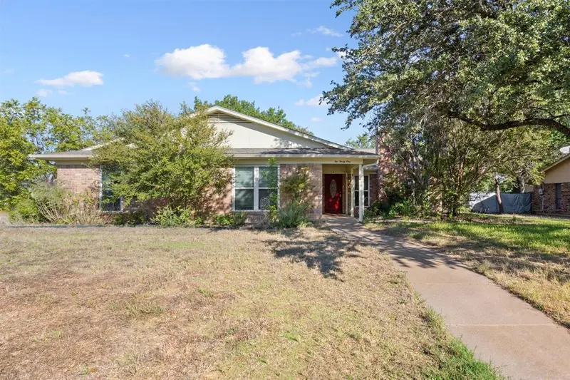 231 Del Rio Drive, Hewitt