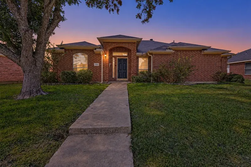 109 N Rolling Meadows Drive, Wylie