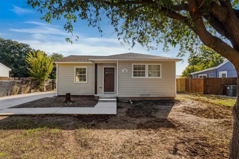 715 Scott Drive, Arlington