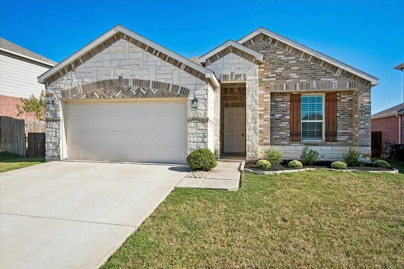2228 Simmental Road, Fort Worth