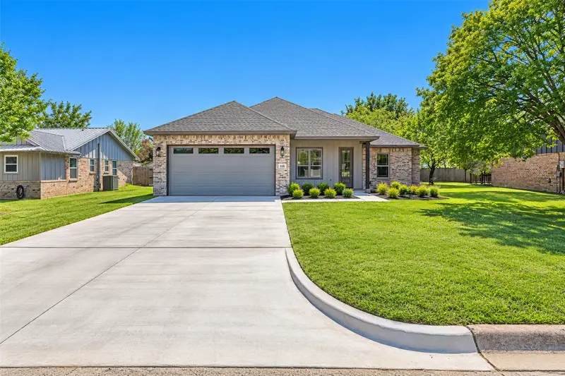 115 Wheeler Street, Glen Rose