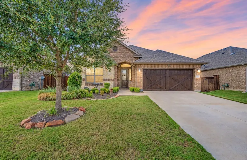 3212 Treyburn Lane, Mansfield