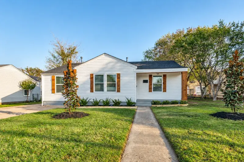 7444 Willis Avenue, Fort Worth