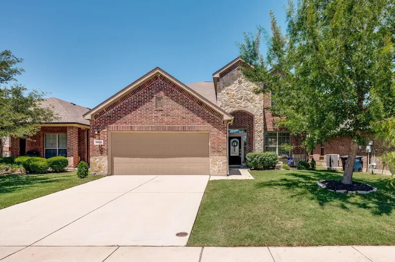 1208 Diablo Pass, Fort Worth