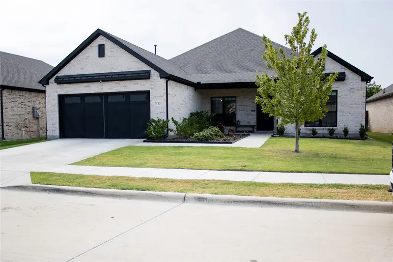 332 Lakeside Drive, Lavon