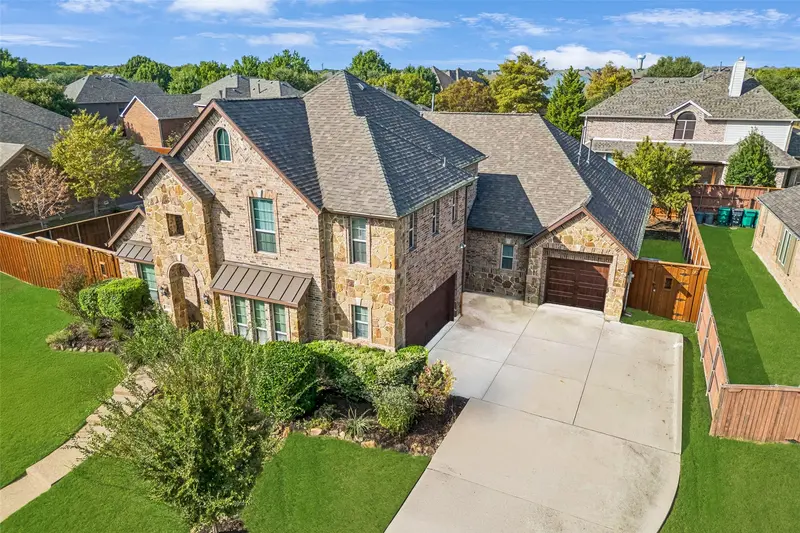 537 Maize Road, Murphy