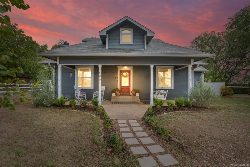 6007 Old Lorena Road, Lorena
