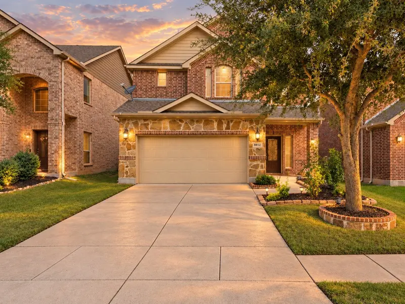 9912 FOX SQUIRREL Trail, McKinney